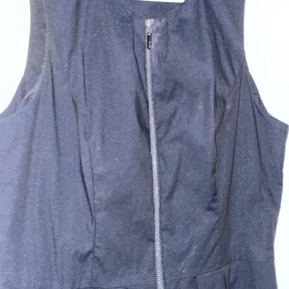 Cue Fit and Flare Black Dress with Front Zip - Picture 3 of 5